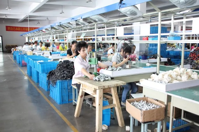 suction cup car fan oscillating mini portable car fan