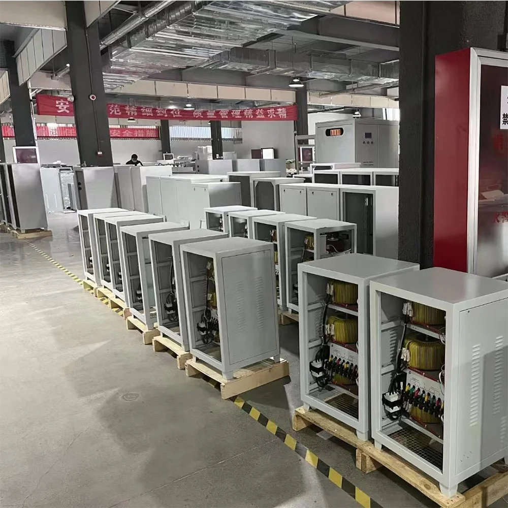 15KVA 25KVA 30KVA 35KVA 40KVA 50KVA автоматический стабилизатор напряжения 380V 3 фазы Серводвигатель