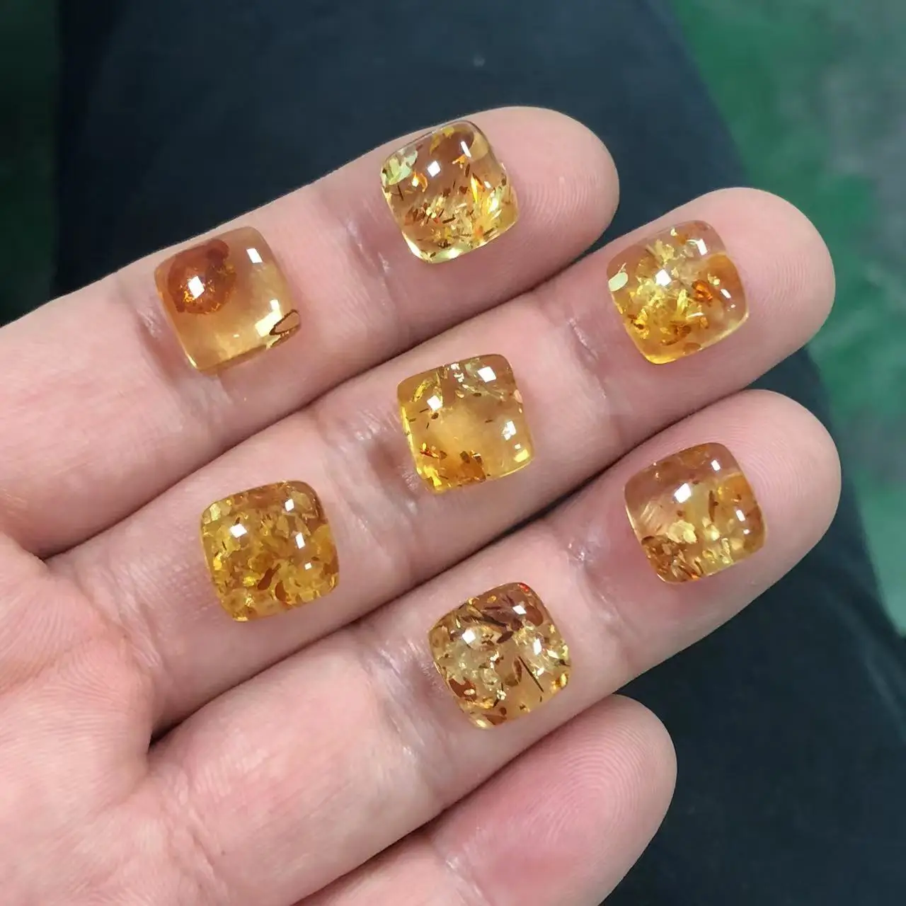 Factory custom Natural Amber Round multi-faceted angle bare stone ring gem Loose Gemstones for Jewelry Settings flower amber