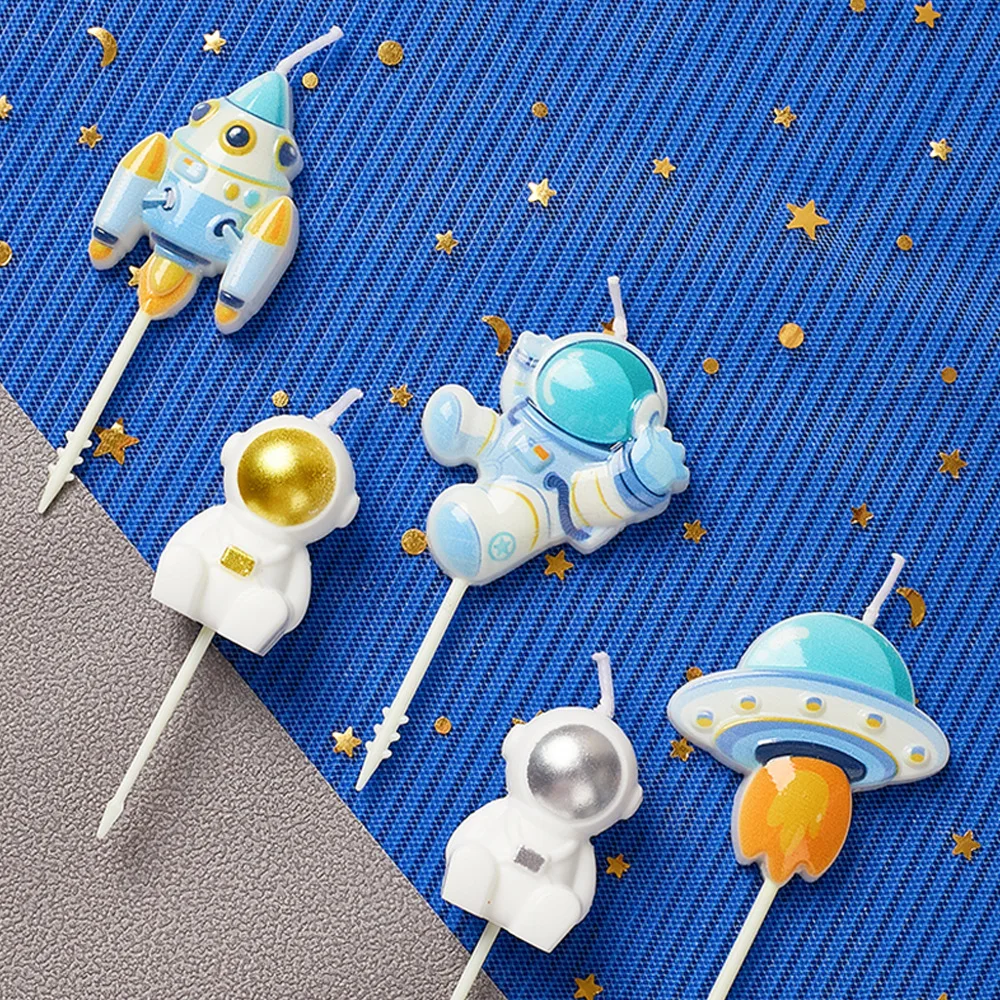 Wholesale creative birthday candles, environmentally friendly materials, smokeless astronaut style candles