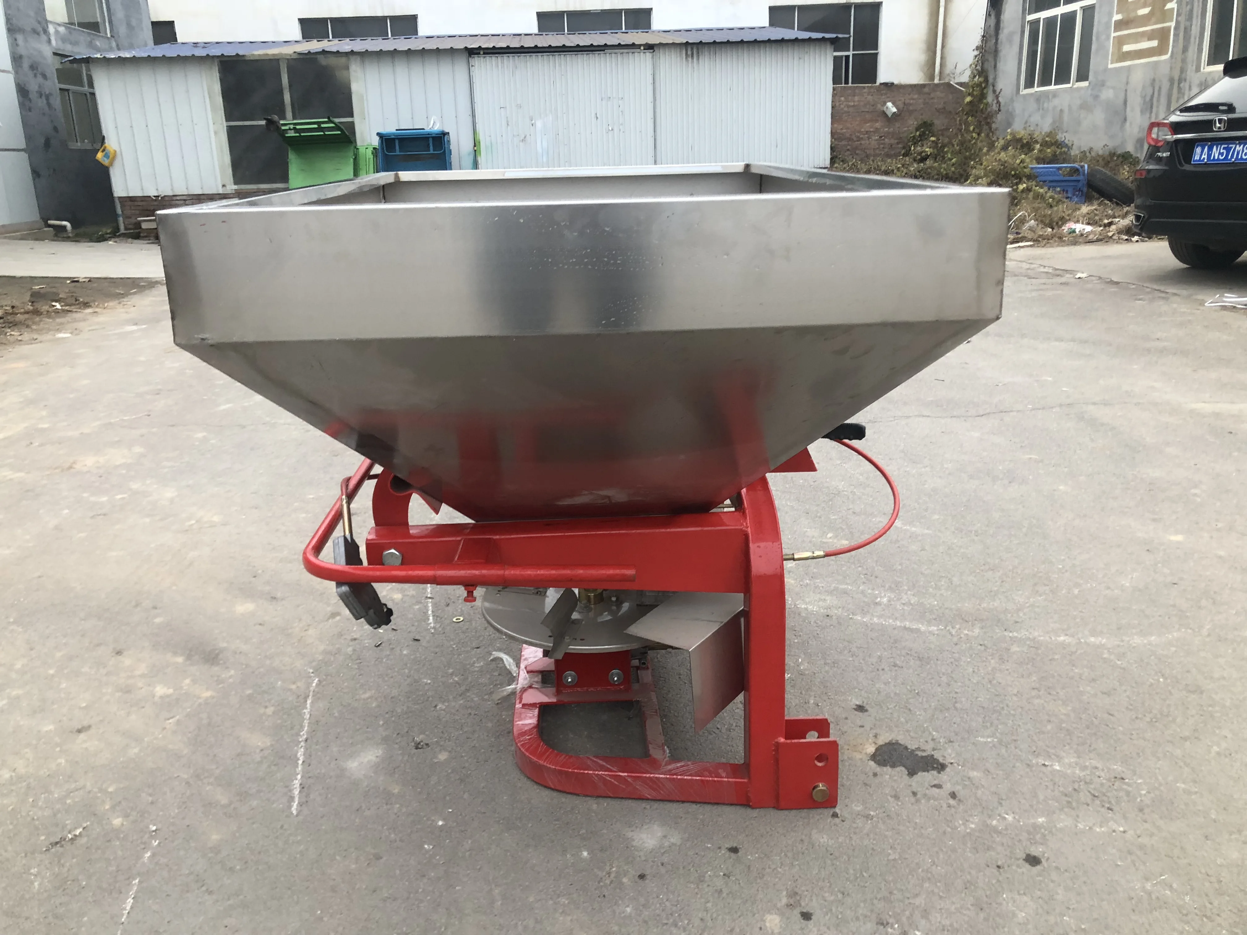 Powerful Fertilizer spreaders manure spreader