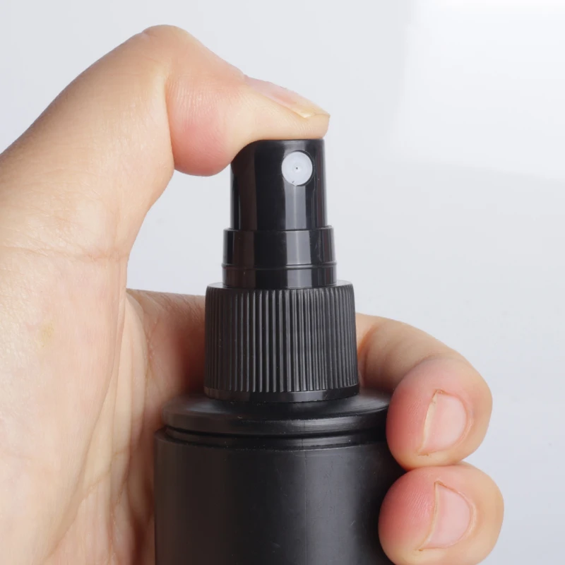 Hot Sale Cheap Price alcohol Mist 50Ml 30Ml travel Spray Bottle Matte black Plastic Bottles for cosmetic packaging in store