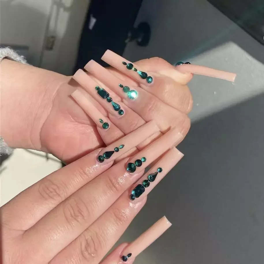 Wholesale Artificial Fingernails Private Label False Nails Tips Luxury Press On Nails For Women