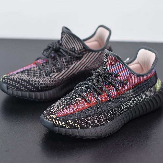 
Original YEEZY 350 FADE famous brand yeezy sneakers 