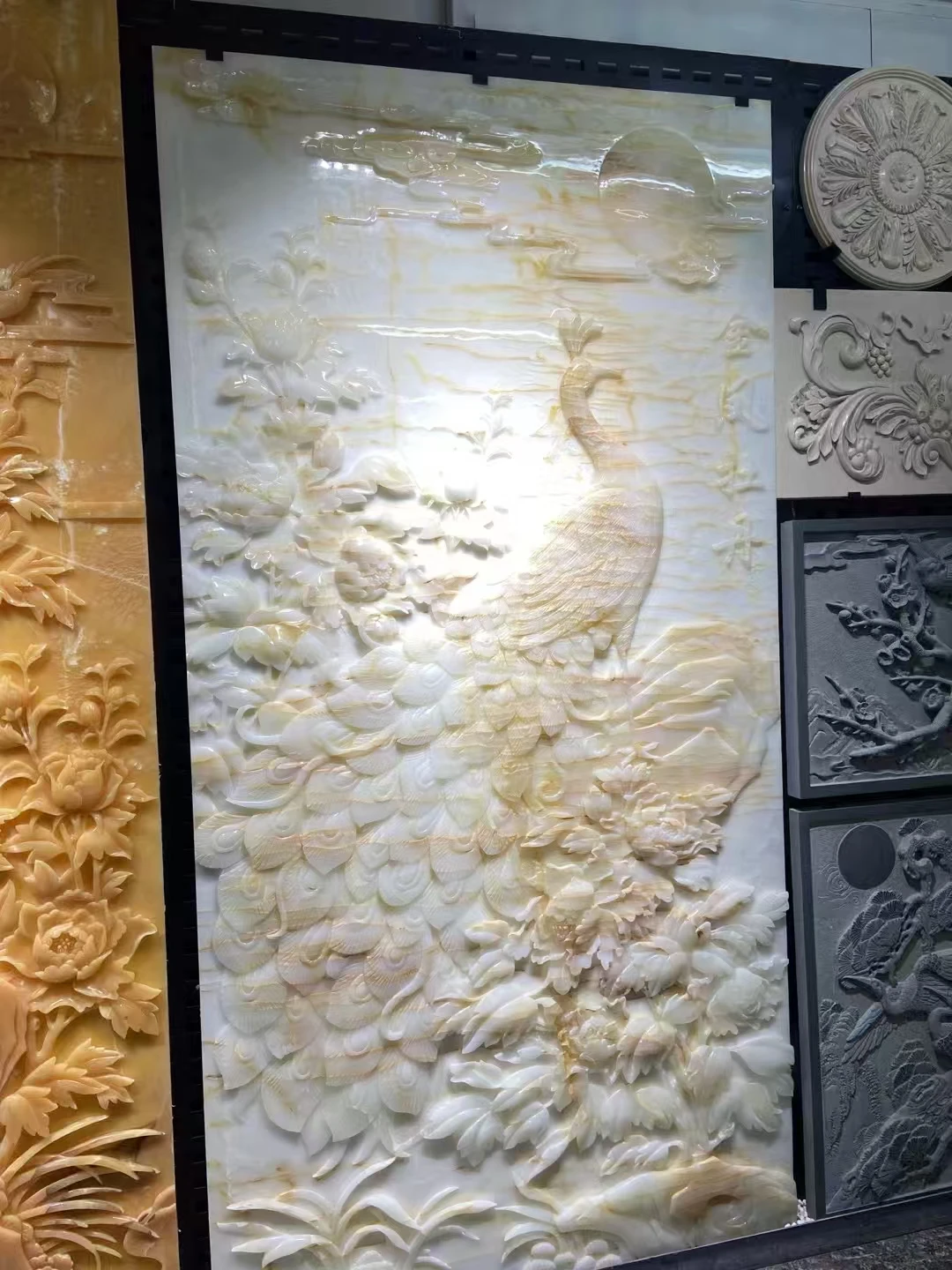 Customized Natural Onyx Carved 3D Wall Relief Sculpture High Quality Modern Design Background Wall Decoration 1 Year Warranty