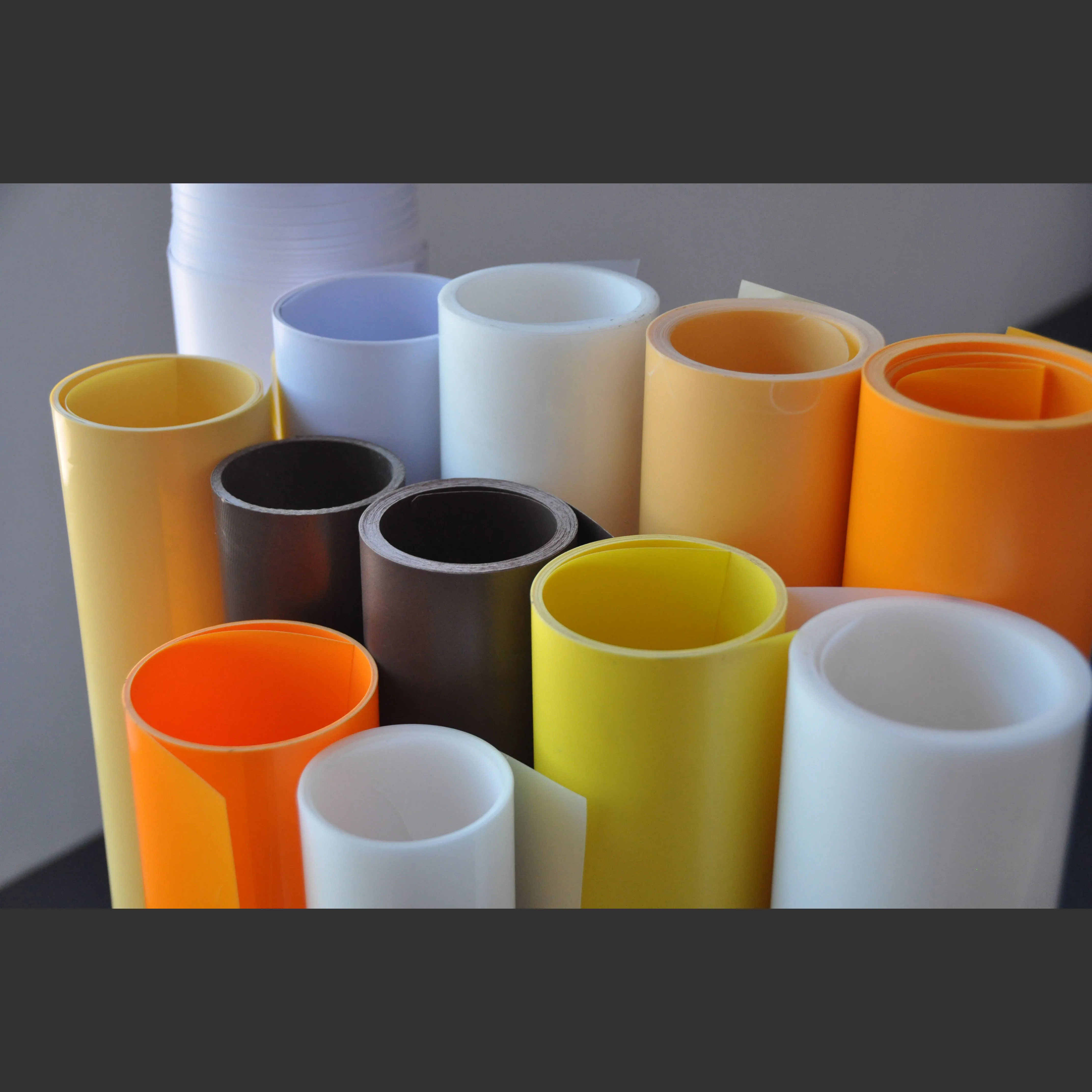 Transparent Rigid Plastic Thermoforming PET Plastic Film Roll Food Grade Vacuum Forming PET Sheets Roll For Blister