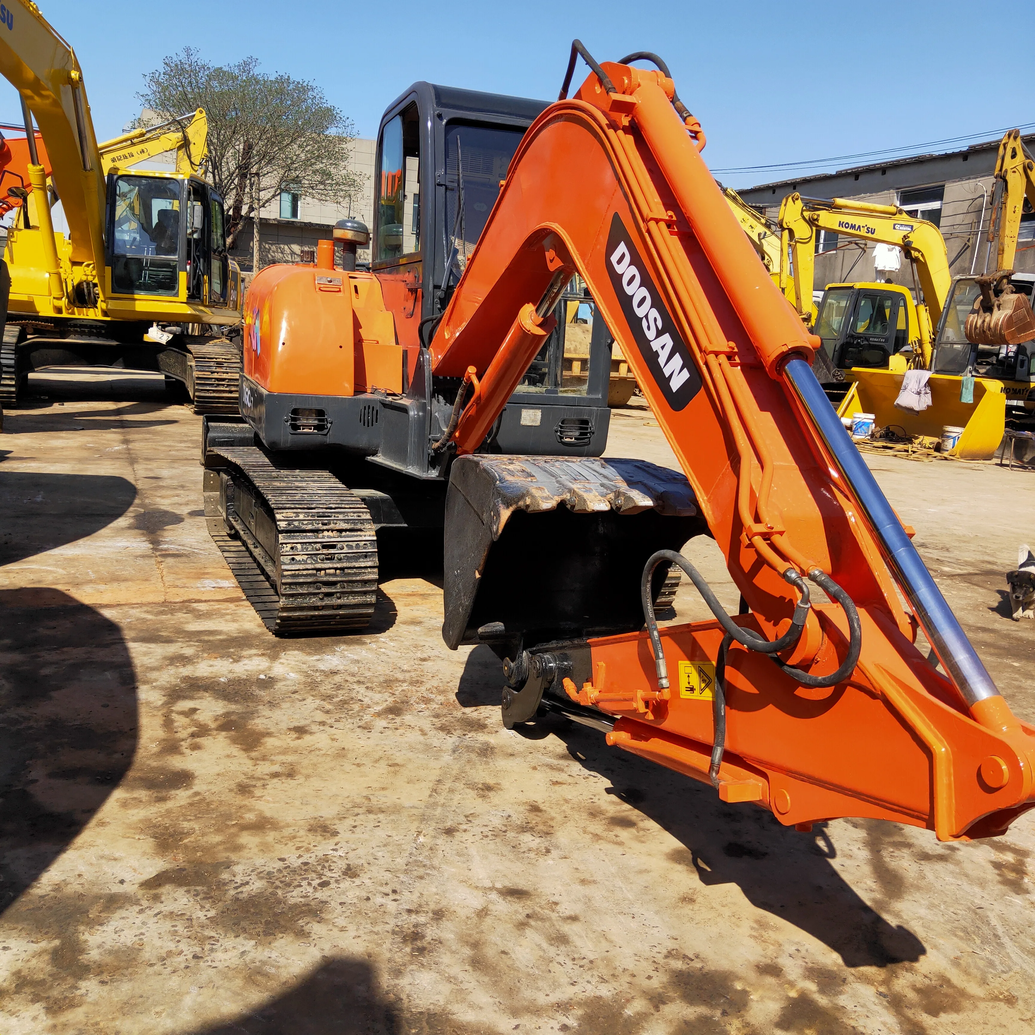 Б/у мини высокое качество экскаватора Doosan DH60-7 с дешевой