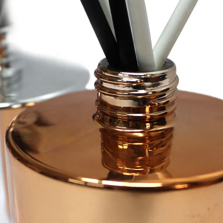 LANGXU unique electroplating rose gold silver cylinder round glass crystal diffuser bottle with screw lids