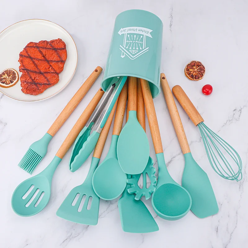 Amazon sells Household kitchen accessories 12pcs silicone cooking utensil set
