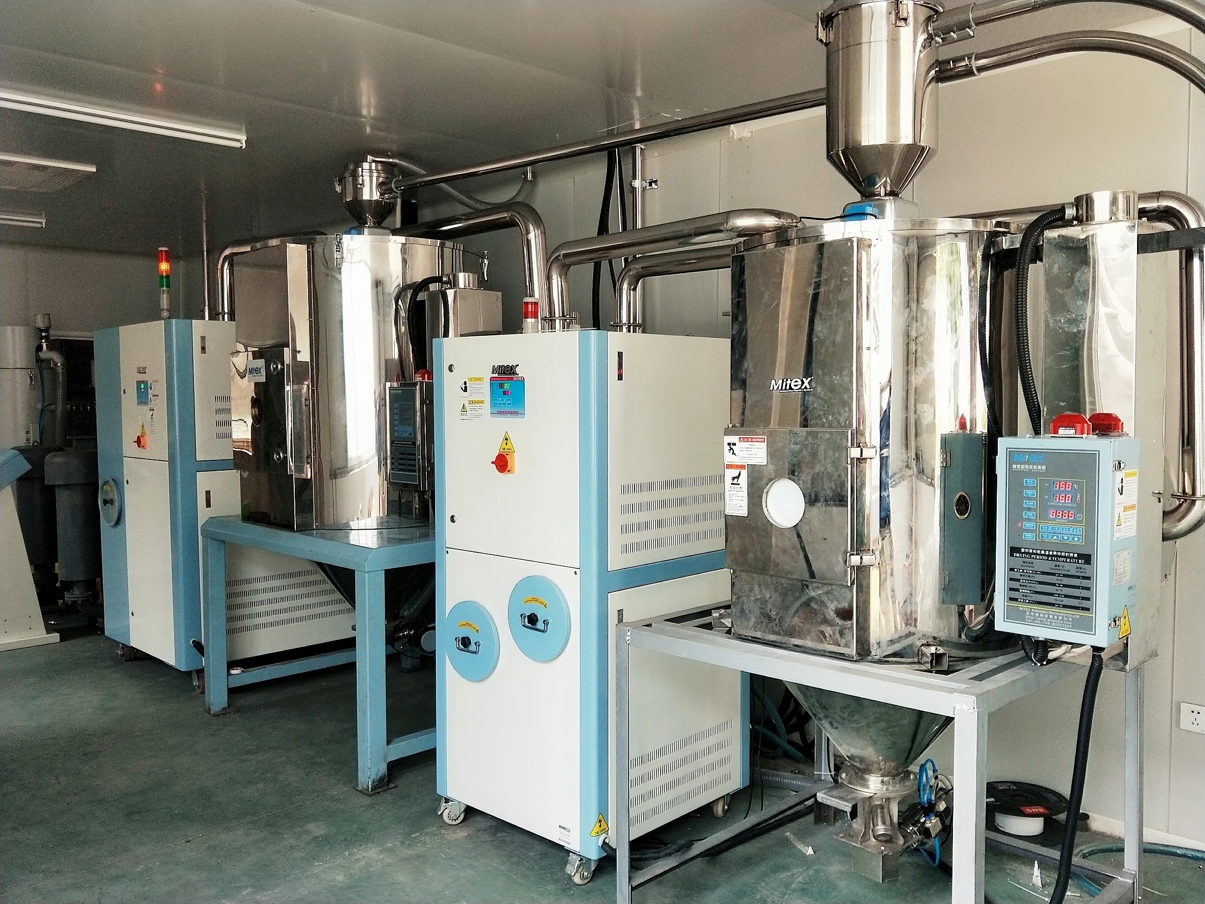 Industrial Plastic Pellet Europe Design Hopper Dryer For Sale Supplier Price