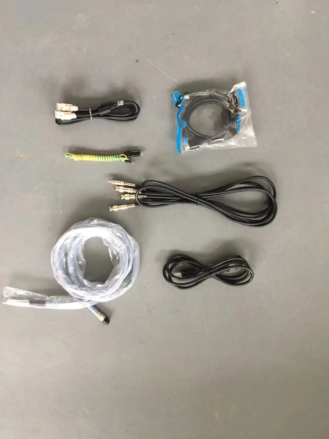 Ouman Endoscopy Camera System Tower Cold Led Light 100W Bulb LED Touch Screen