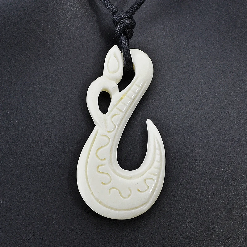 GX042 New Zealand Maori jewelry hand-carved yak bone Fish Hook pendant Primitive tribes totem amulet Hawaii pendant for surfing