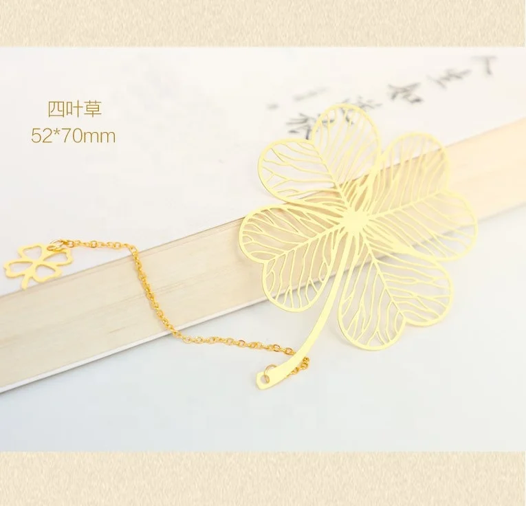 Chinese Style Maple Ginkgo Leaf And Clover Metal Gold Bookmark With Pendant