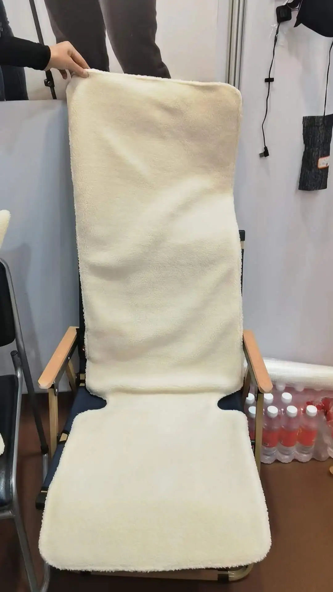 5V Outdoor Heated Cushion with Different Colors &5V Power Bank