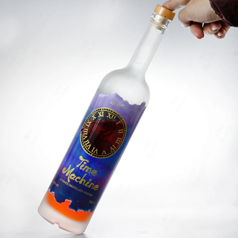 Стеклянная бутылка Oslo для Джин-рома 700mlVodka 7580 mlVodka с пробковой пробкой