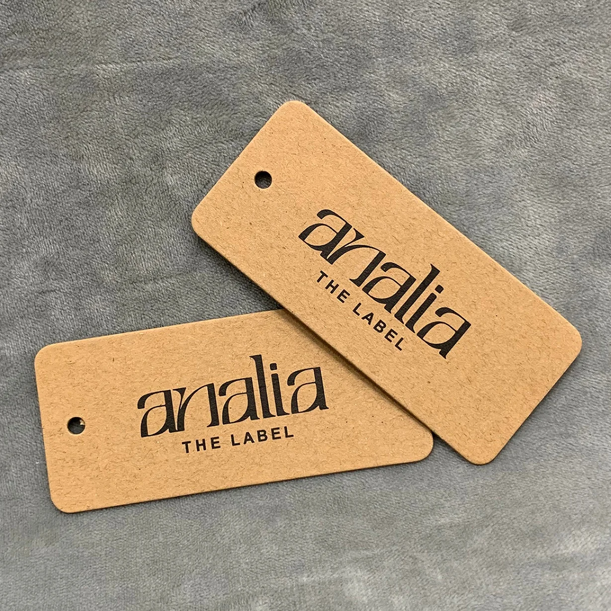 Custom Luxury Garment Hanging tags with Free Slings Special Swing Paper Product Socks tag Kraft Folding Hang Tags for Clothing