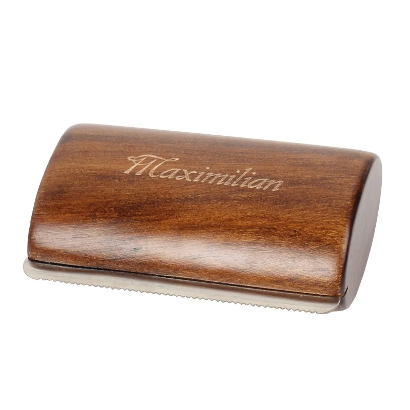 
Factory Wholesale Classical Style Upscale Wooden Handle Horse Deshedding Tool Horse Curry Comb 