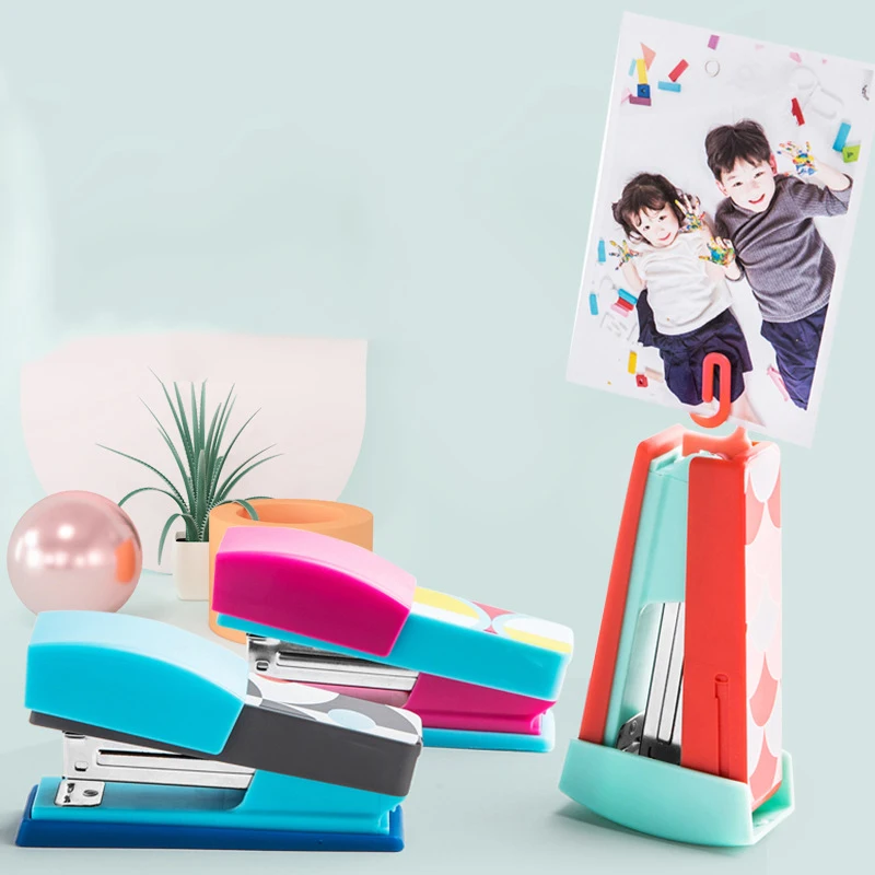 
Durable Small Office Stapler with 12# Staples Mini Desktop Stapler Student School Teacher Stand Up Sway Stapler with paper Clip 