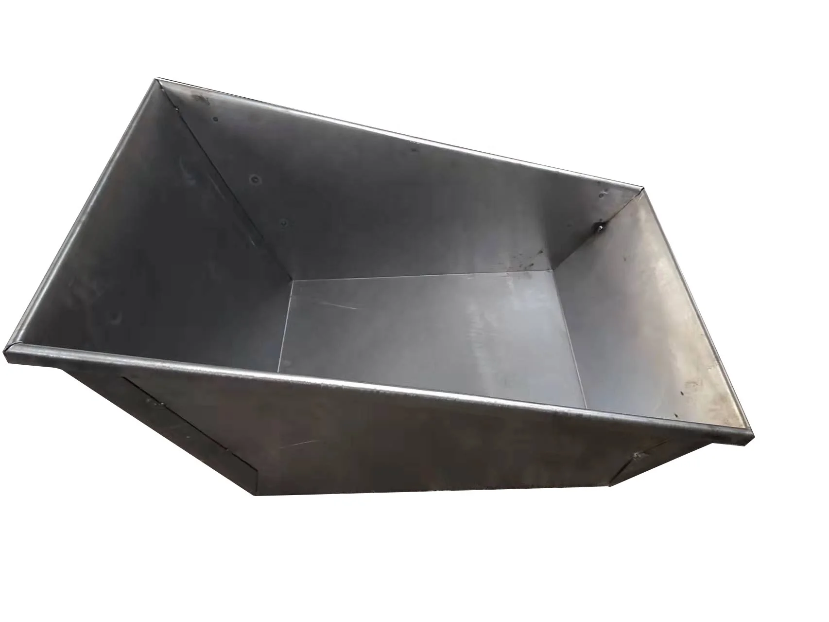 Wheelbarrow manufacturers