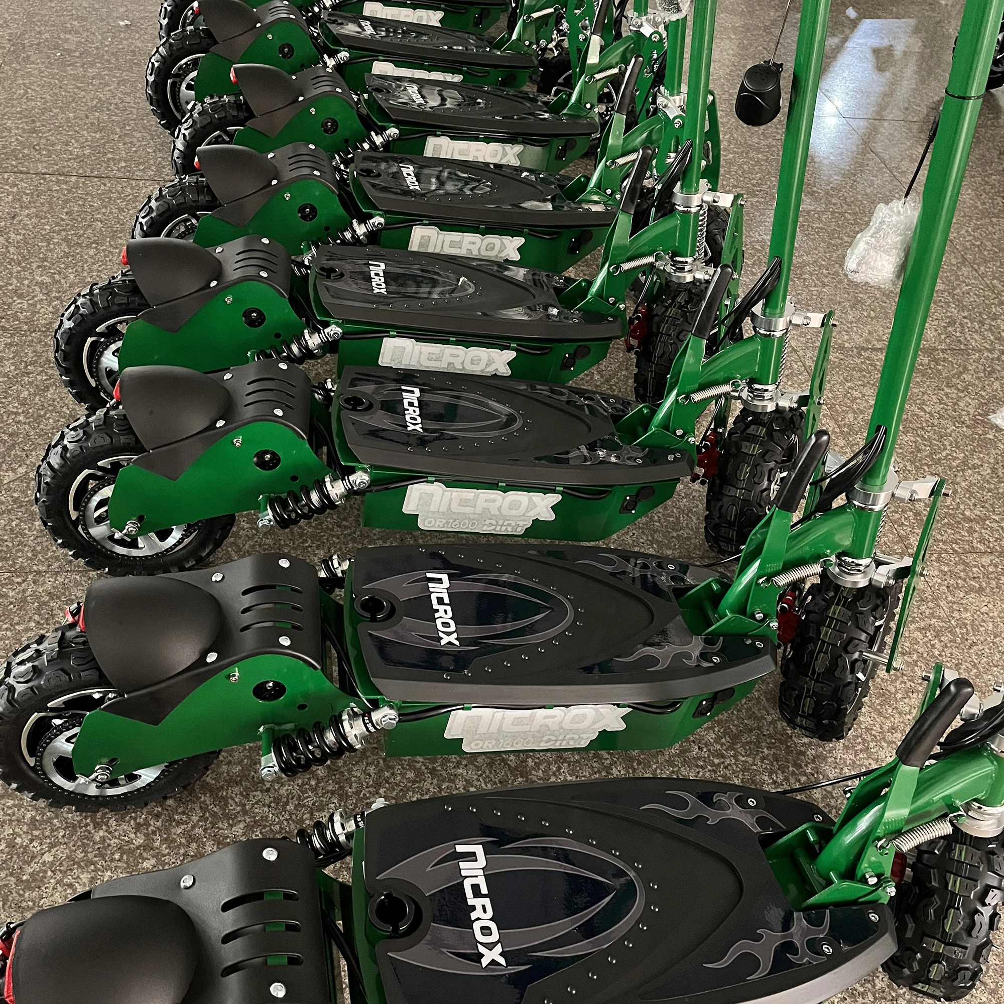 New Adult 2 Wheel Electric Motorcycle Scooter Cheap Off-Road CE ROSH Certificate 2000W Power 36V Lithium Battery Suspension