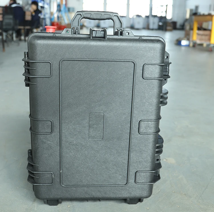 Handheld Portable Fiber Laser Cleaner Suitcase Laser Cleaning Machine To Remove Rust And Paint