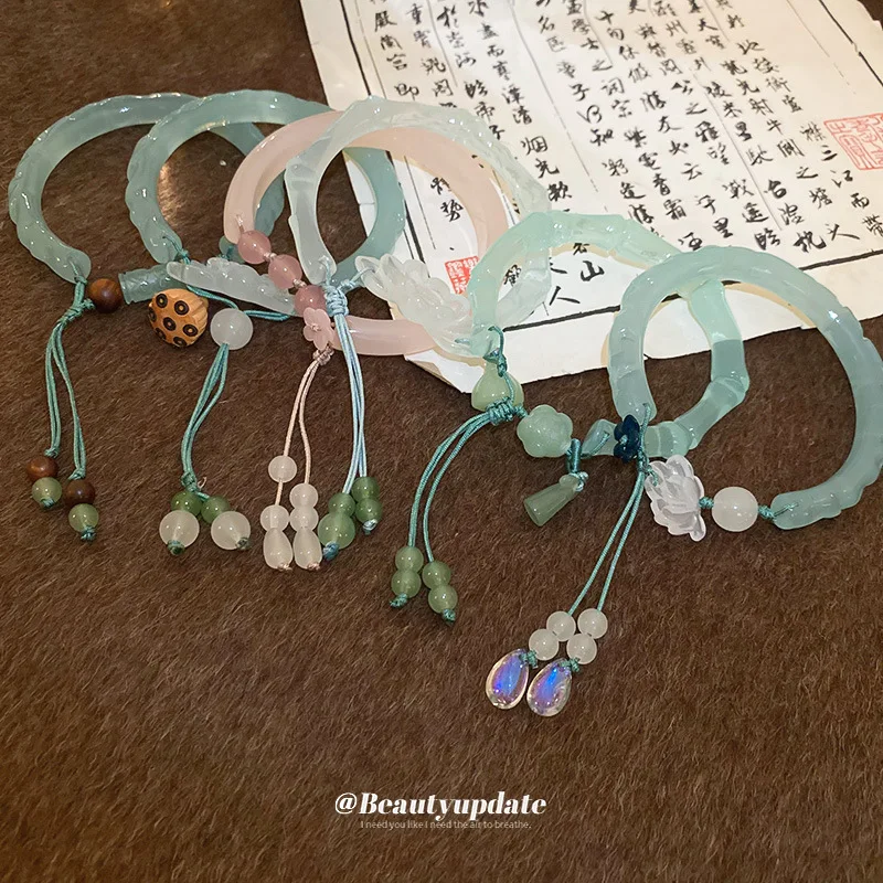 New Chinese Style Lotus Resin Bracelet Fashion Temperament Personal Influencer Same Wholesale