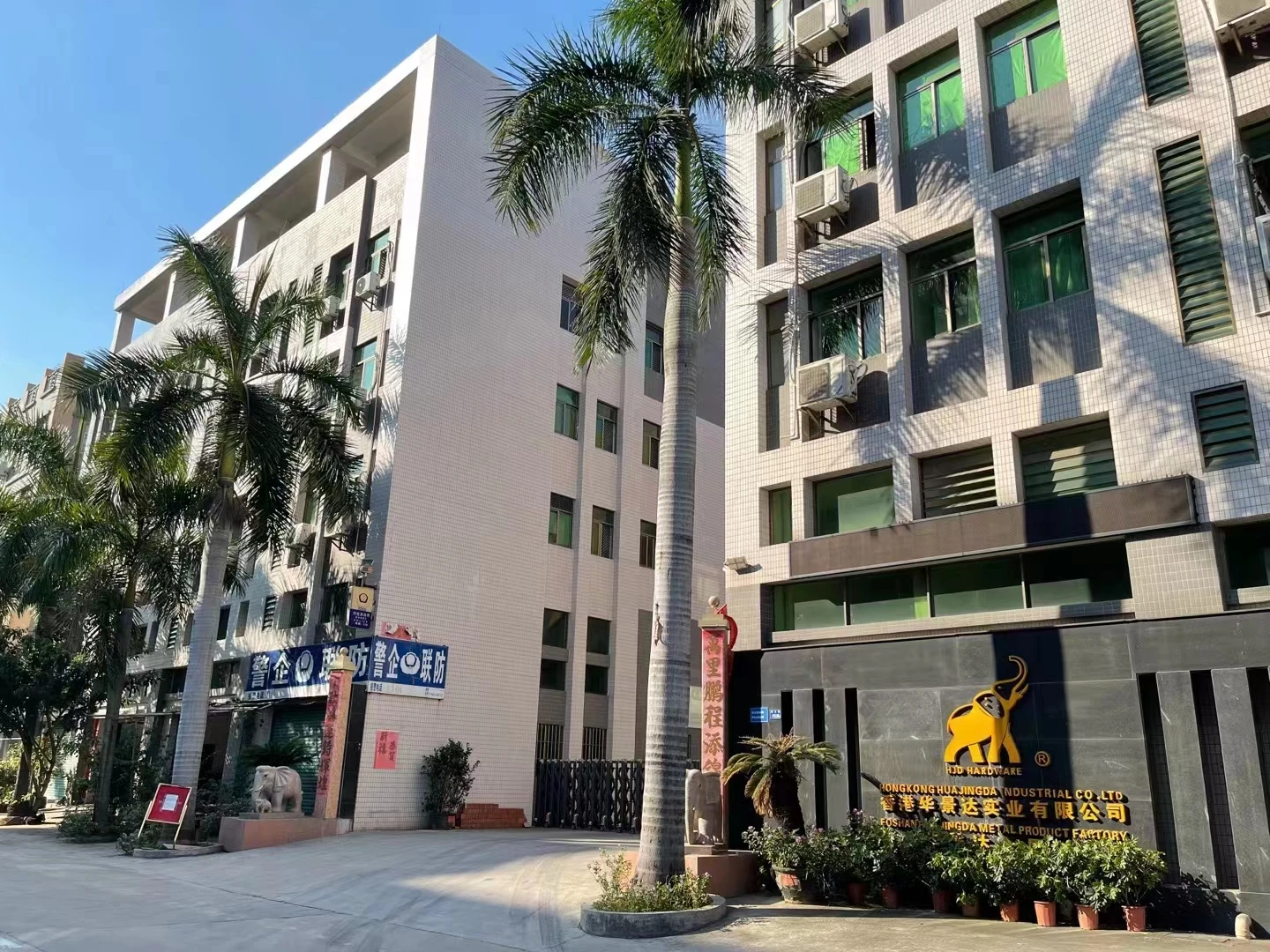 Zinc brass material key square rose stainless steel interior lever handle mortise door lock set windows pull accessories entranc