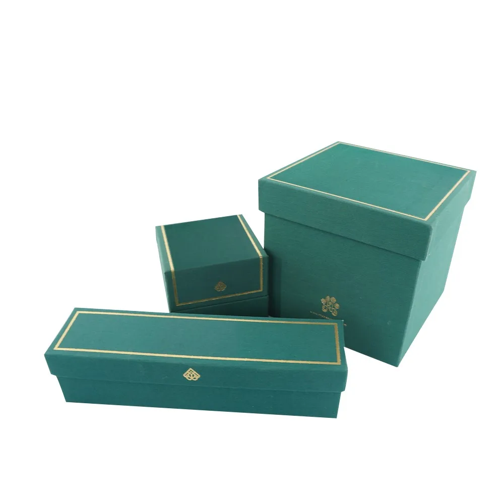 Factory Excellent Customized Print Gift Box famous Branded Packing Jewelry Packaging