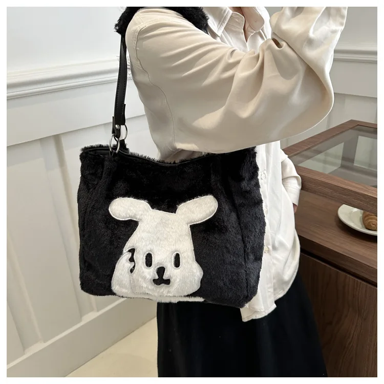 2023 Latest new design cartoon character crossbody shoulder bag Large Capacity plush rabbit handbag