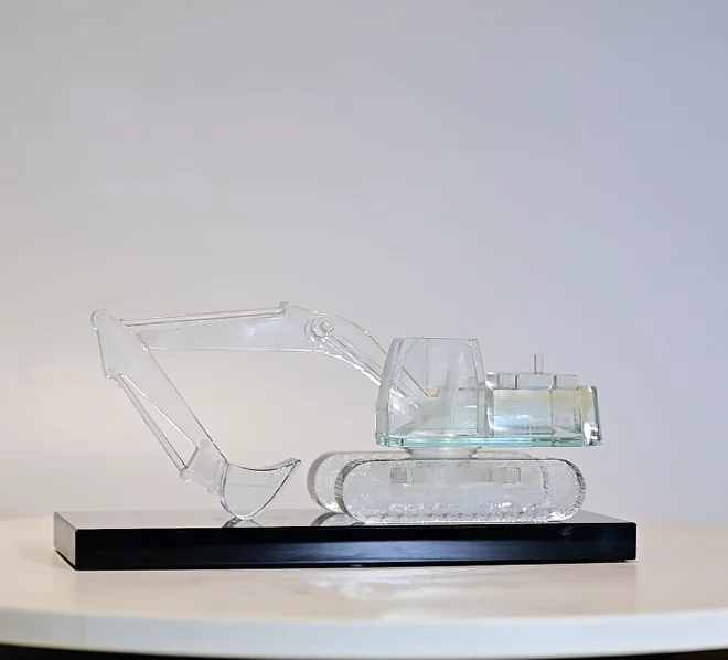 Noble New Design Custom Crystal 3D Model Crystal Excavator Model as Business Souvenir Gifts