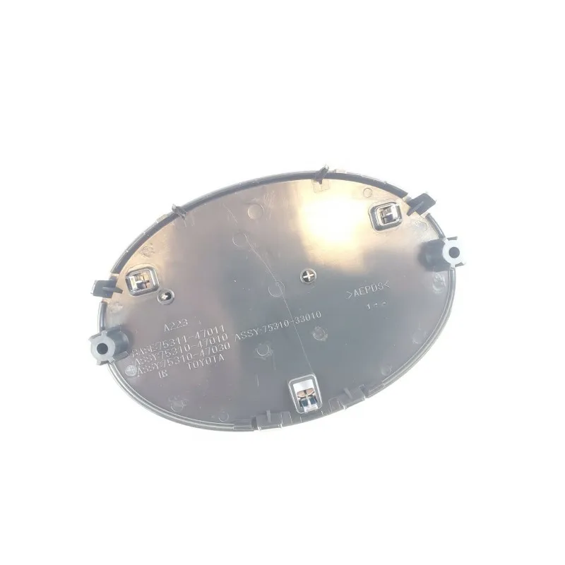 Hot-Sale Car Emblem Logo for TO-YOTA Corolla Prius Accessories cars auto parts 75310-47010 75310-47020