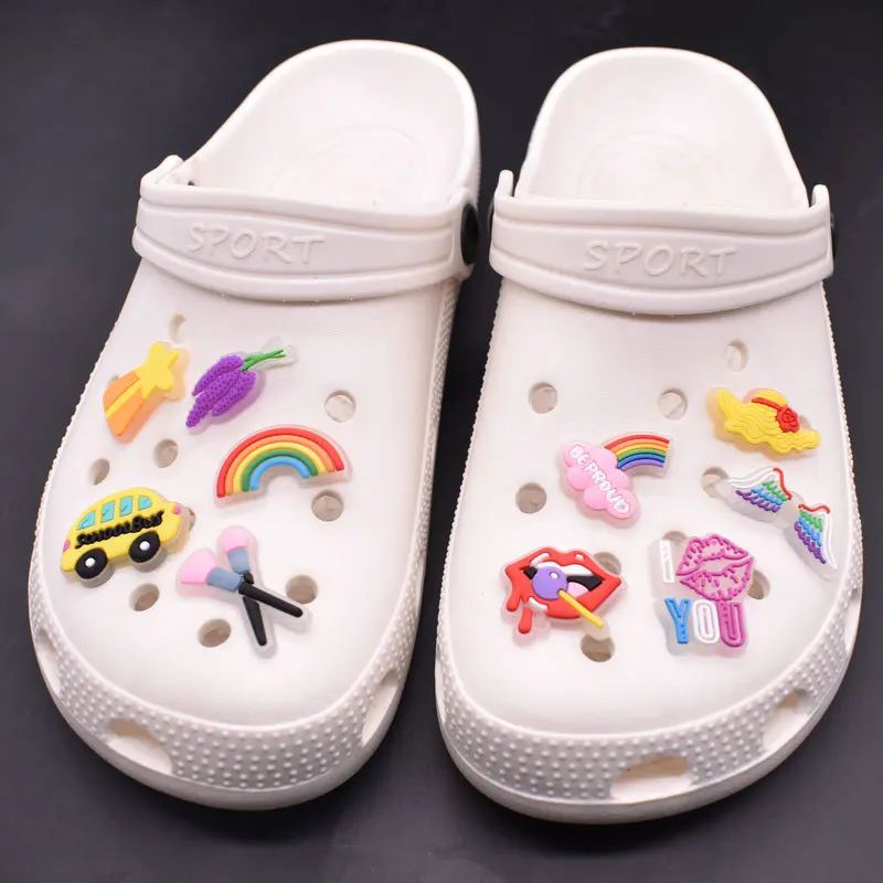 2022 New Crocs Charm Glows in the dark shoe charms for shoe decoration new design for charm shoes