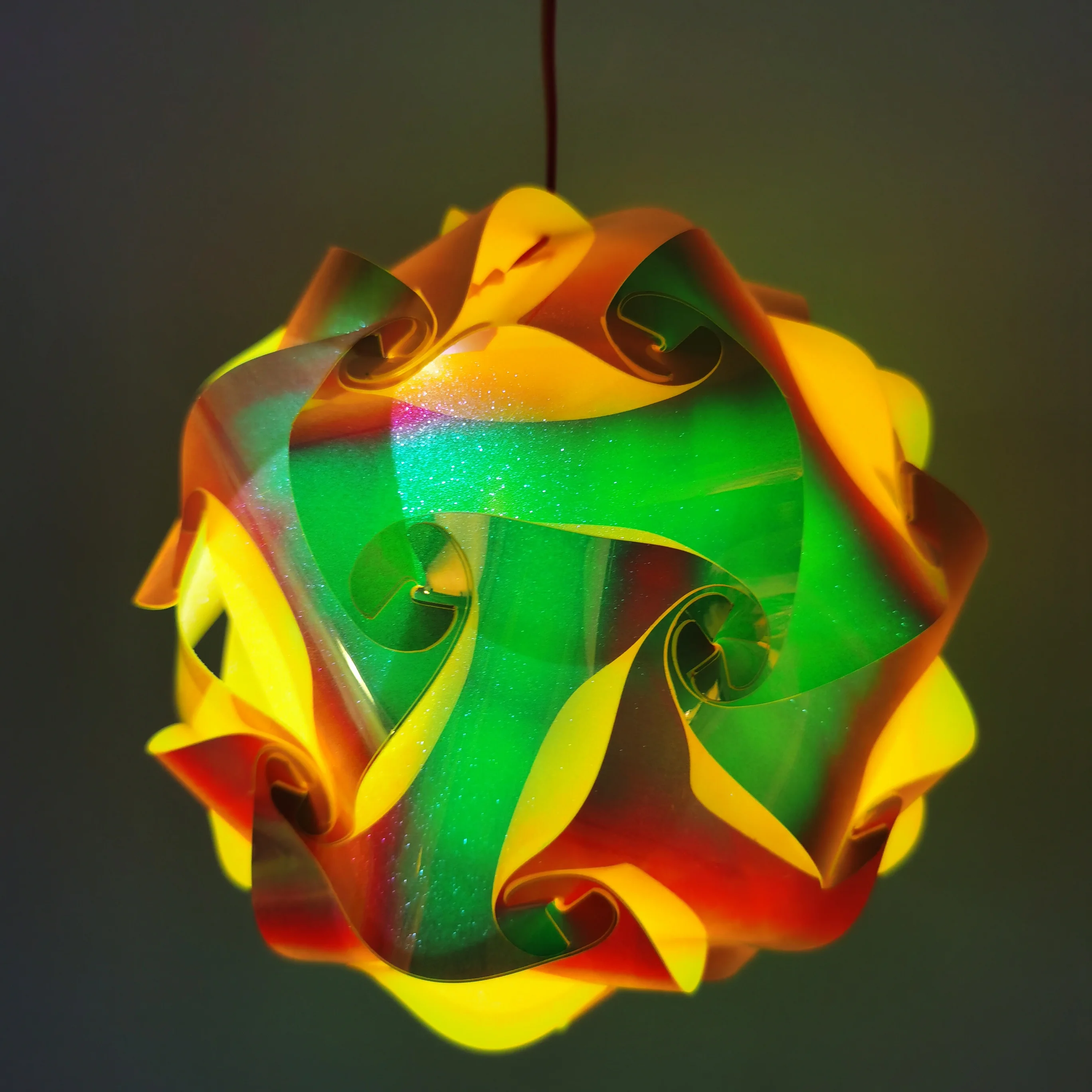 Manufacturer hot selling starlight topic PET recycled yellow rainbow color IQ jigsaw pendant ceiling lampshade inside decor