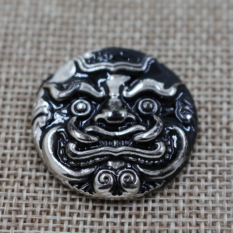 Высококачественные пуговицы из сплава под заказ с изображением черепа для кожи и кошелька