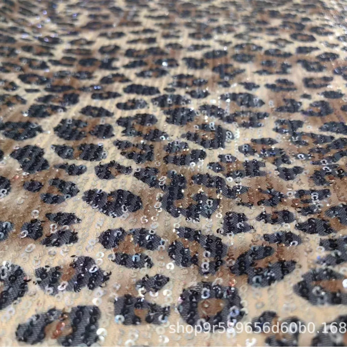 2024 custom Knitted sequins Leopard Print Silk Fabric For Woman Evening Dresses Print Fabric