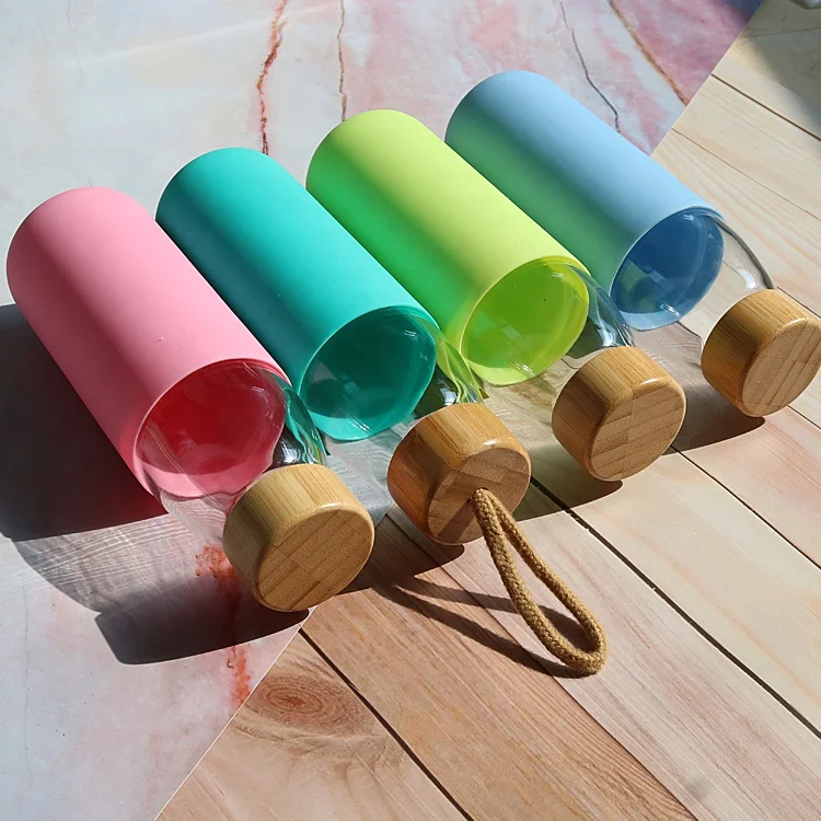 
500ML Portable Bamboo lid Custom Silicone Sleeve Glass Water Bottle 