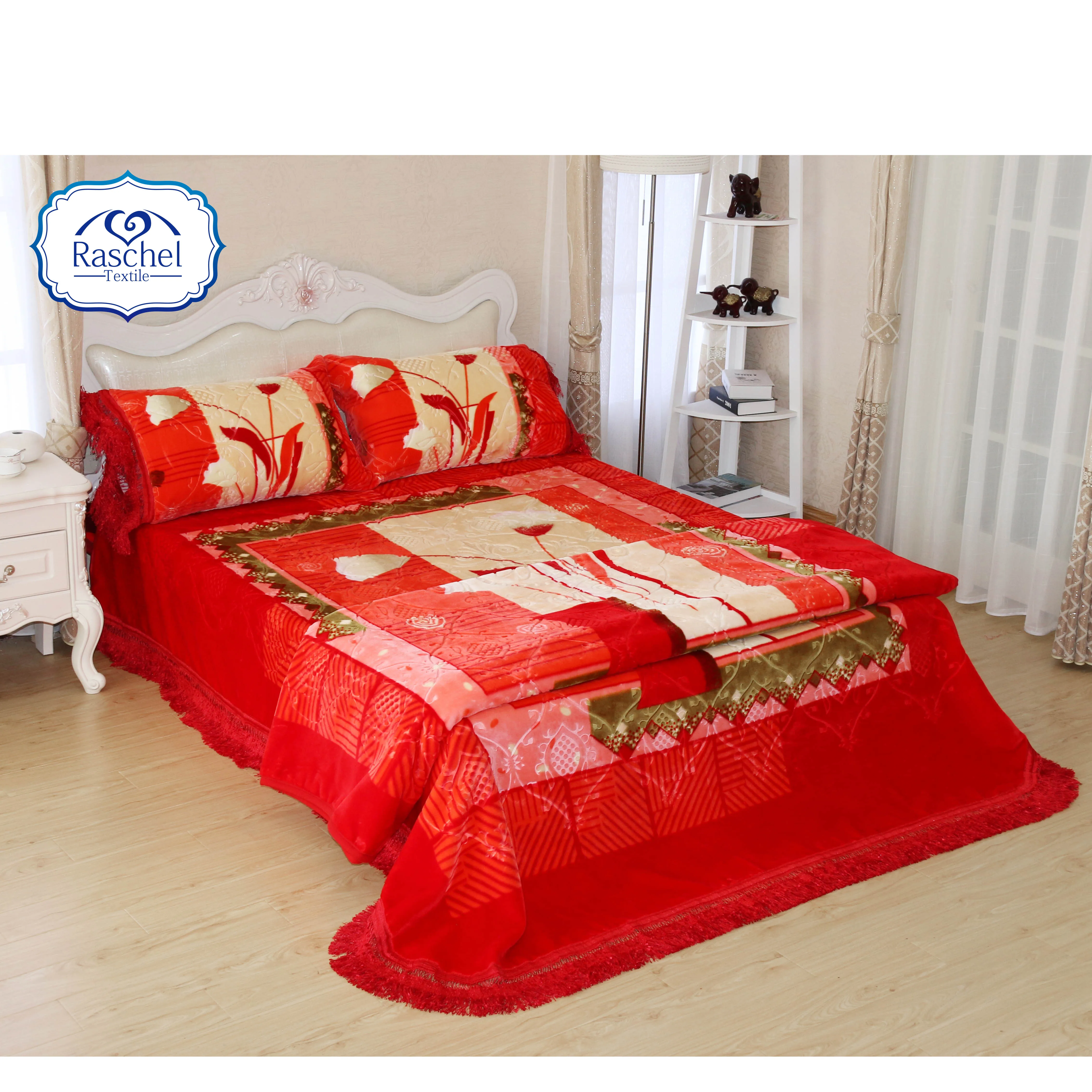100% Polyester 4 Pcs Blanket Bedding Set With Long Pillowcase