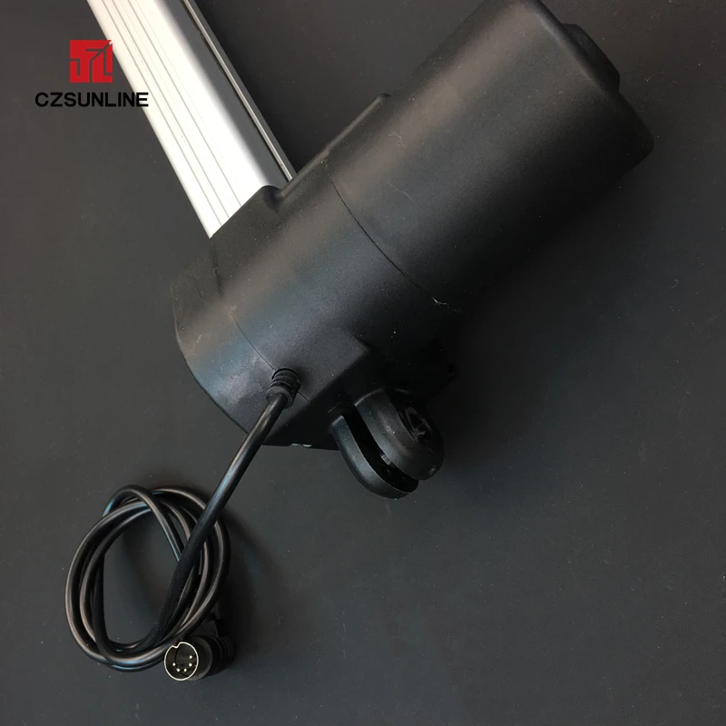 Кресло с откидным механизмом и линейным приводом 24