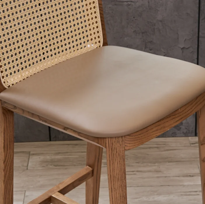 Wholesale High Quality Nordic Upholstered Bar Stool Wood Chair Rattan Chair for Bar