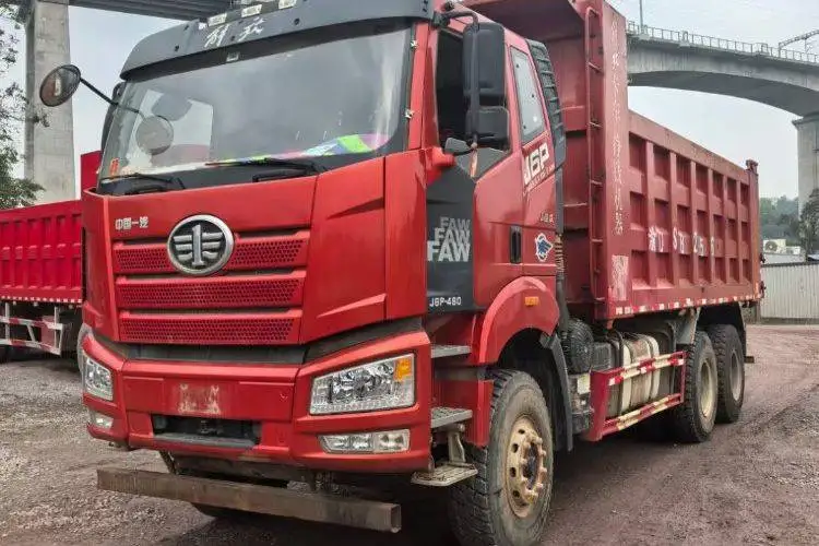 Used-2021-FAW Jiefang-truck Diesel Engine 480Mp Fast gearbox Short working hours
