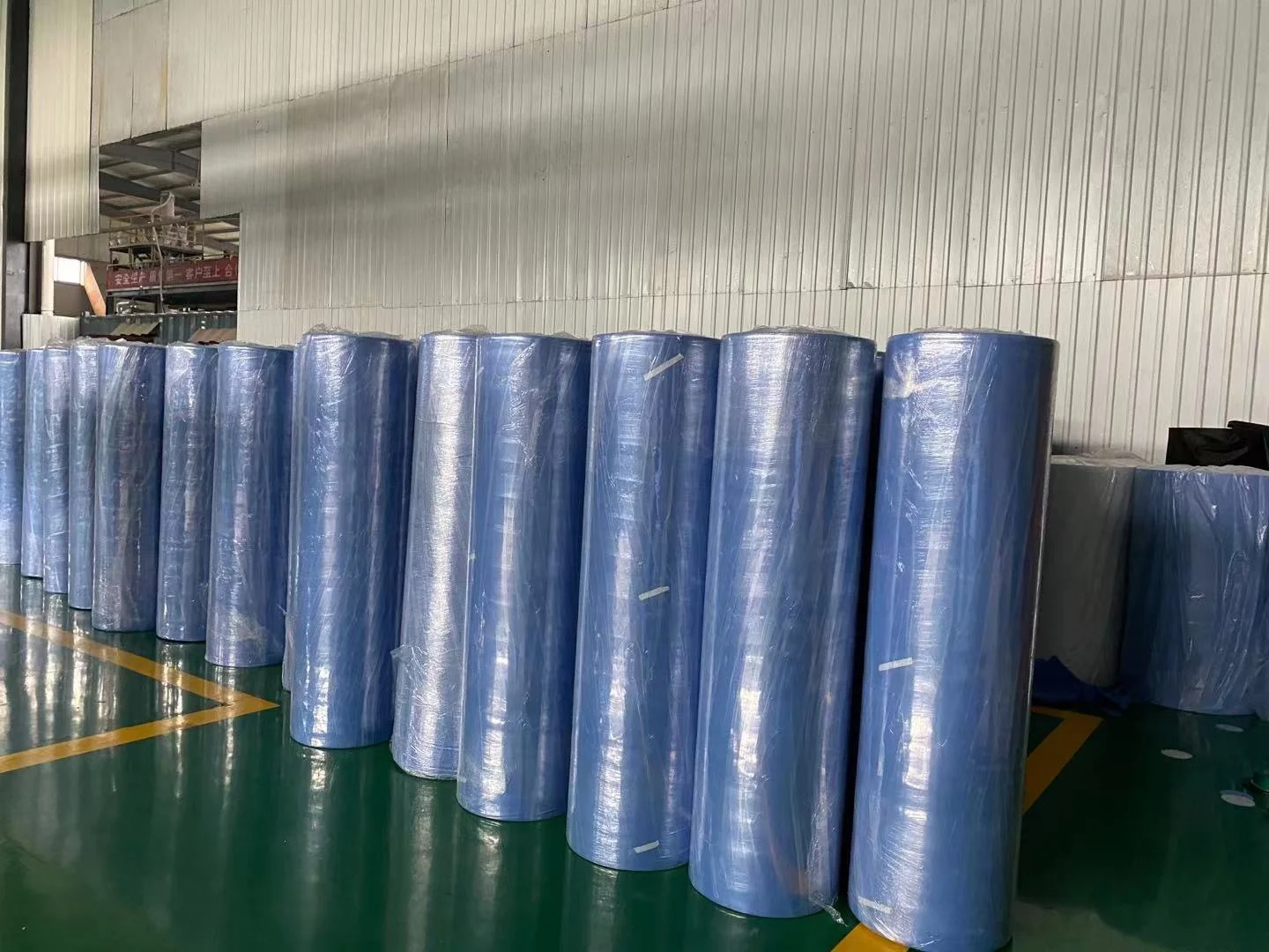 Zhongyou Powerful factory Sms nonwoven fabric use for protective clothing and masks
