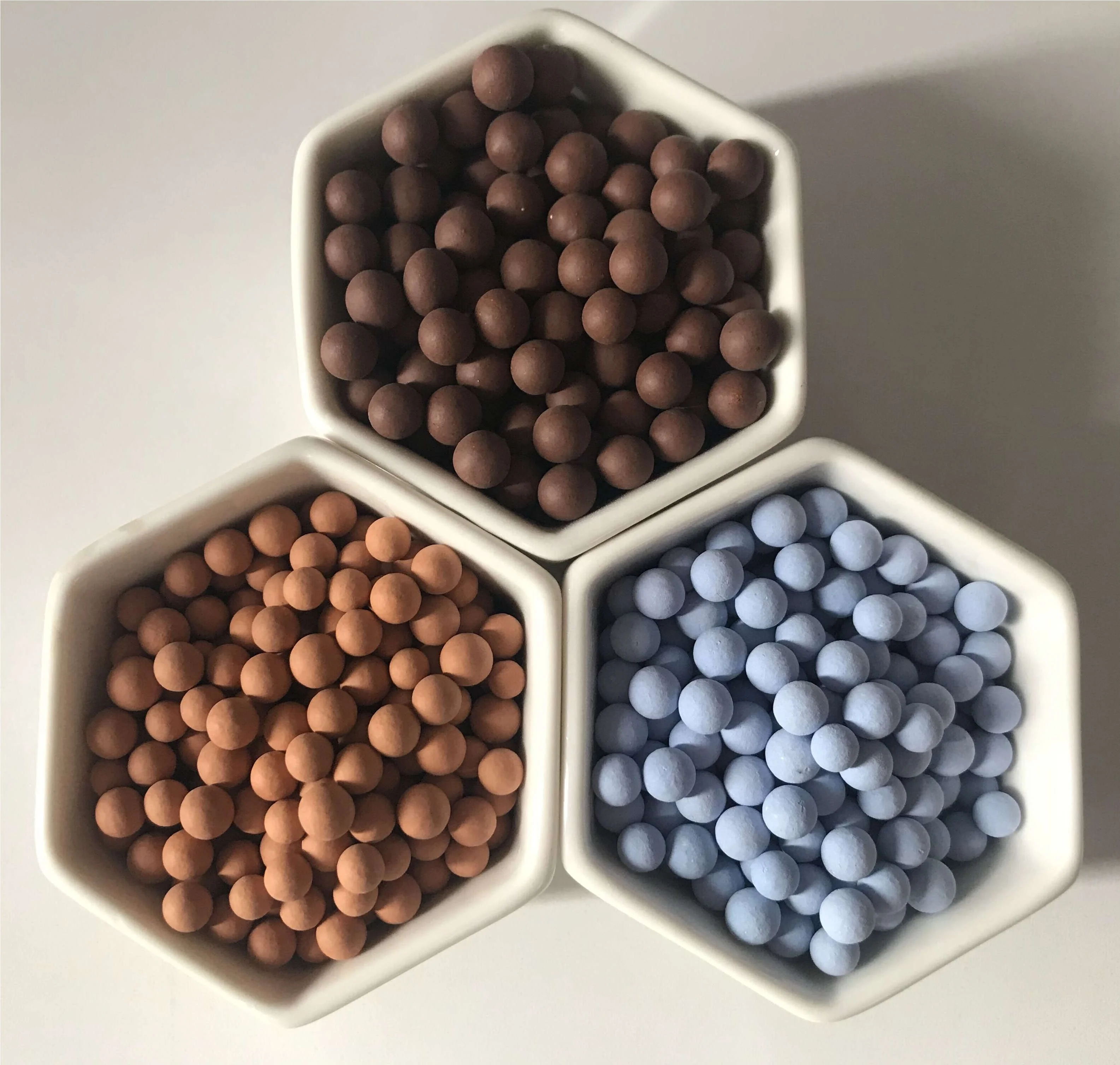 High Quality Horticulture Nursery Expanded Clay Pebbles Aggregate Pellets Growing Media