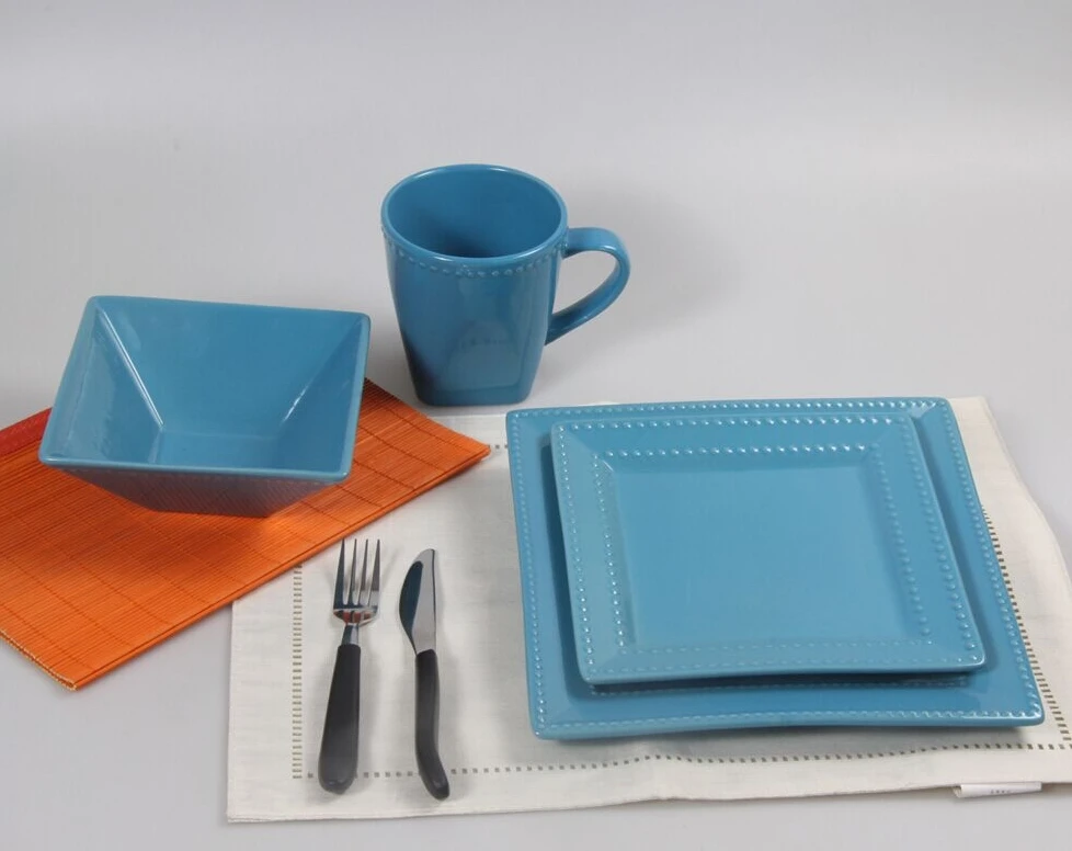 China and Crockery Loza Y Vajillas