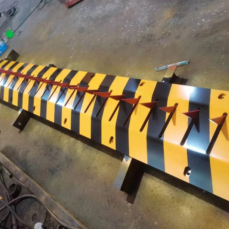 3 Meter Traffic full-automatic Hydraulic electronic Spikes Retractable Spikes Road Blockers