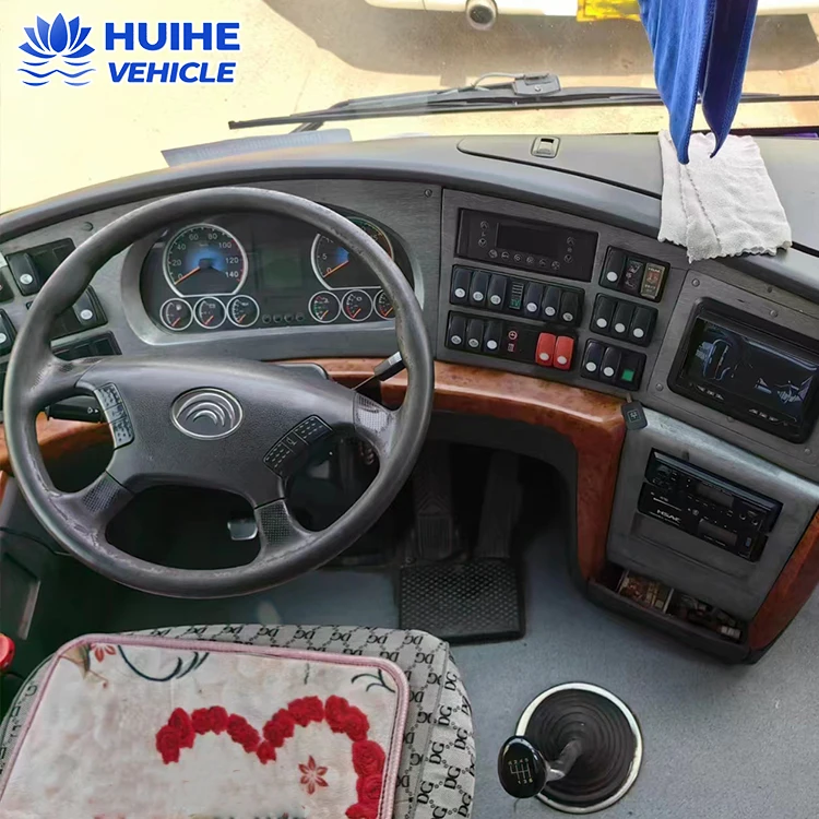 6109 Подержанный автобус Yutong 57 мест дизельный использованный с ручным приводом левый