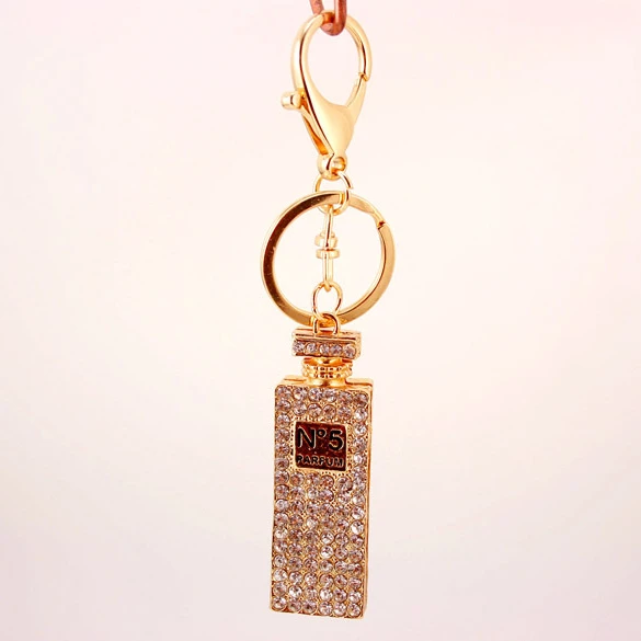 2020 Fashion Exquisite rhinestone perfume bottle Keychain car pendant Keychain YS851