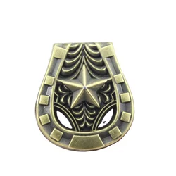 whose metal conchos with screws for leather