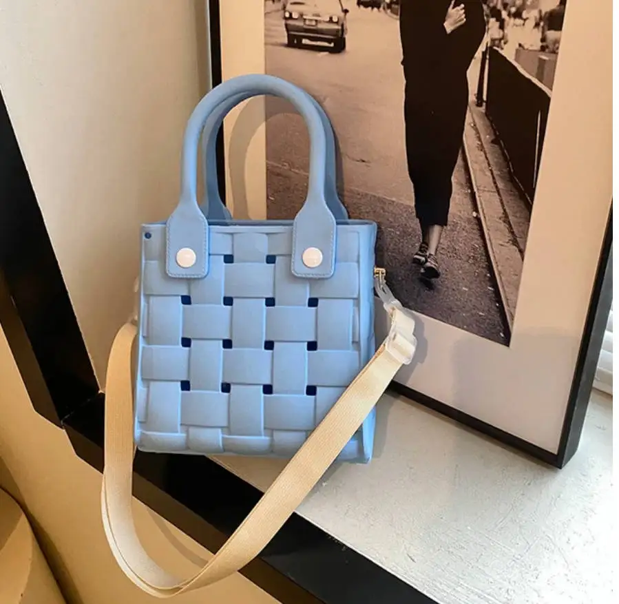 Summer Promotion Woven Jelly Handbagand Purses for Women Shoulder Bag 2024 New Simple Beach Bag Trendy Ladies Crossbody Bag