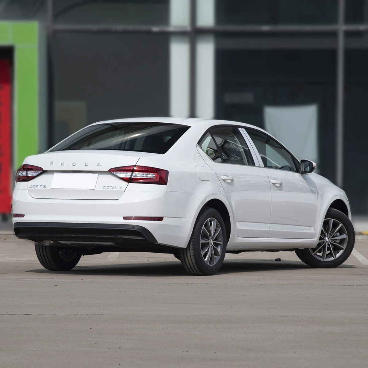 2023 Skoda Oktavia бензин 110 кВт 5 дверей мест 200 км/ч Skada для продажи