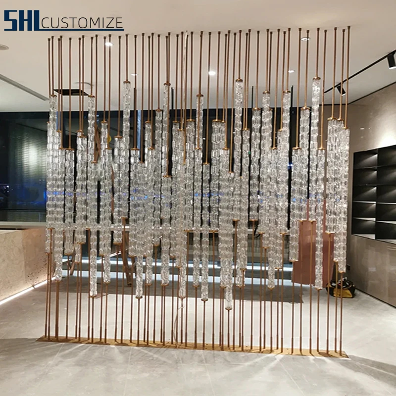 Минималистская металлическая перегородка из нержавеющей стали